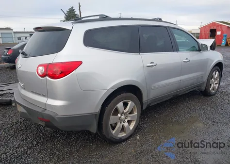 2010 Chevrolet Traverse Ltz z USA, uszkodzony, nr VIN 1GNLVHED2AJ266504